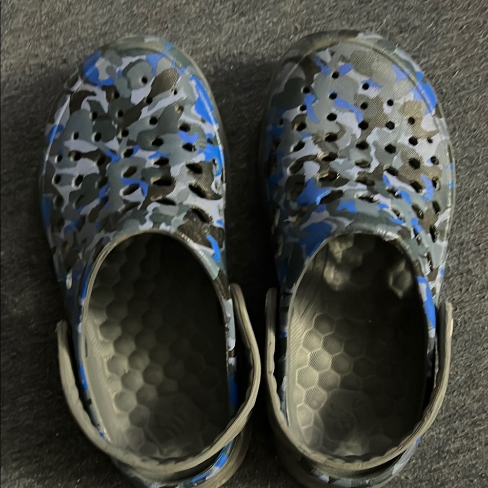 Kids Camo Clogs - Blue and Gray